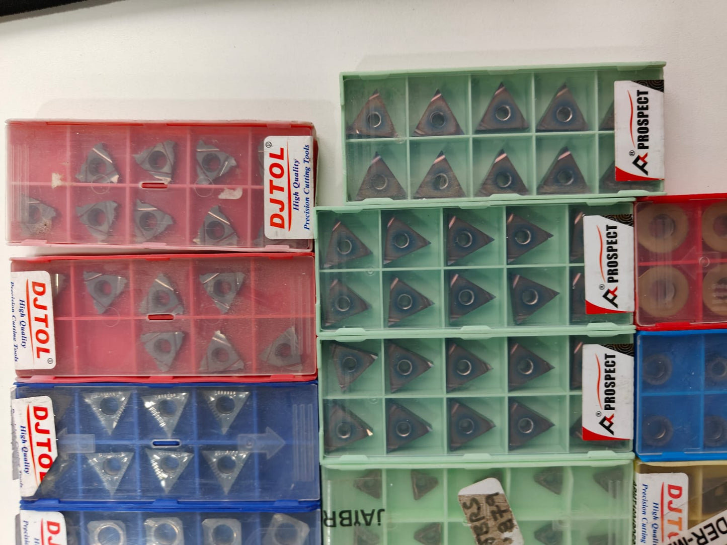 Mix carbide inserts 243 pcs