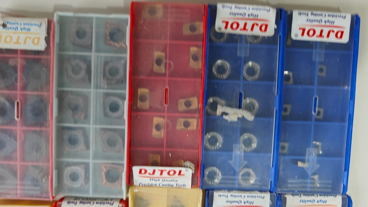 MIX INSERT 149 PCS